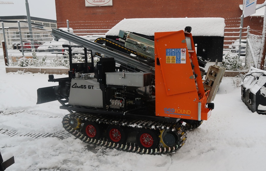 Jordarter och geoteknik. Borrbandvagnen Valborrg.