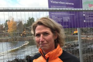 Eva vid en av tilltänkta badplatser, Vinterviken